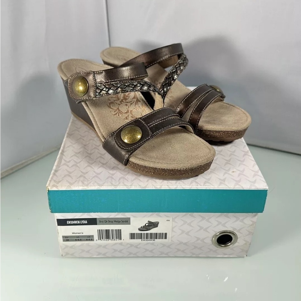 Aetrex Lydia Quarter Strap Wedge Sandal - Bronze- 10